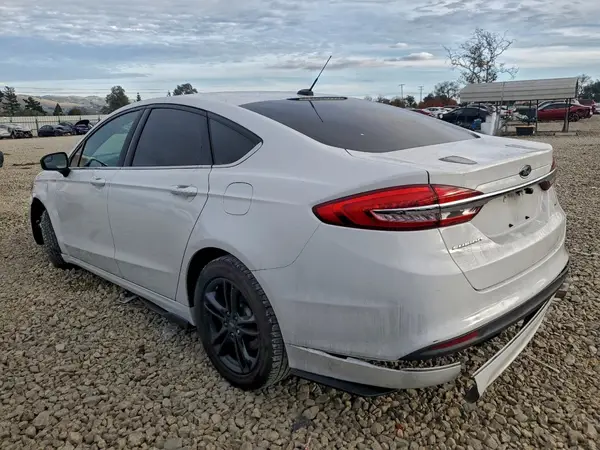 3FA6P0H70JR262907 2018 FORD FUSION - Image 2