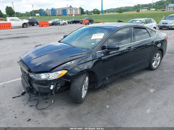 3FA6P0H70JR266472 2018 FORD FUSION - Image 2