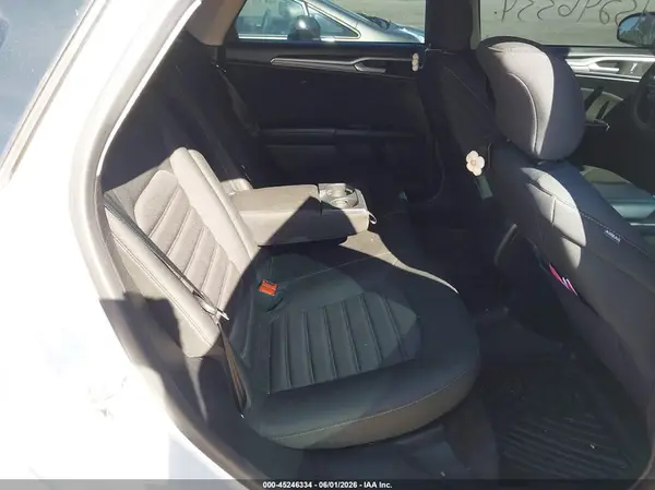3FA6P0H70JR277942 2018 FORD FUSION - Image 8