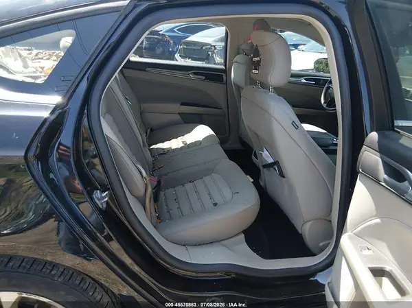 3FA6P0H70KR142848 2019 FORD FUSION - Image 8