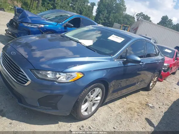 3FA6P0H70KR203020 2019 FORD FUSION - Image 2