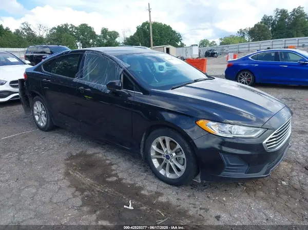 3FA6P0H70KR236065 2019 FORD FUSION - Image 1