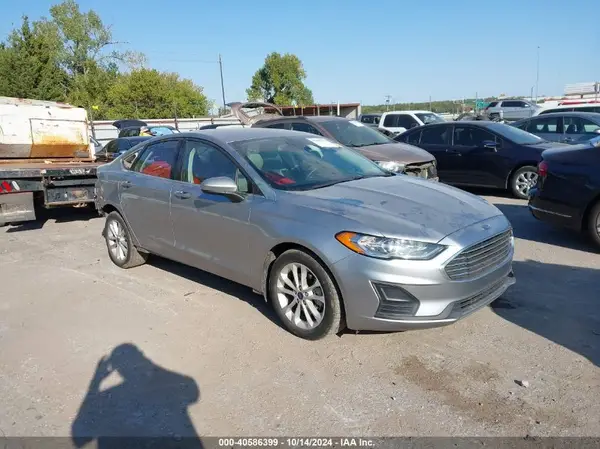 3FA6P0H70LR244751 2020 FORD FUSION - Image 1