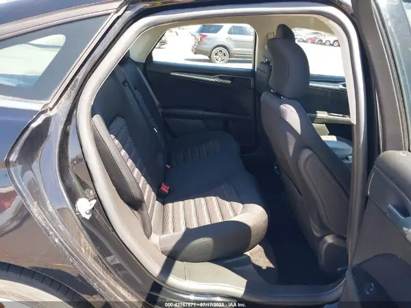 3FA6P0H71GR118131 2016 FORD FUSION - Image 8