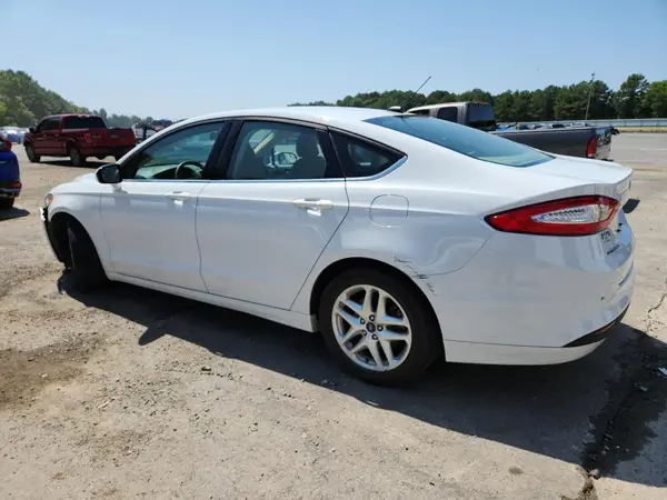 3FA6P0H71GR140114 2016 FORD FUSION - Image 2