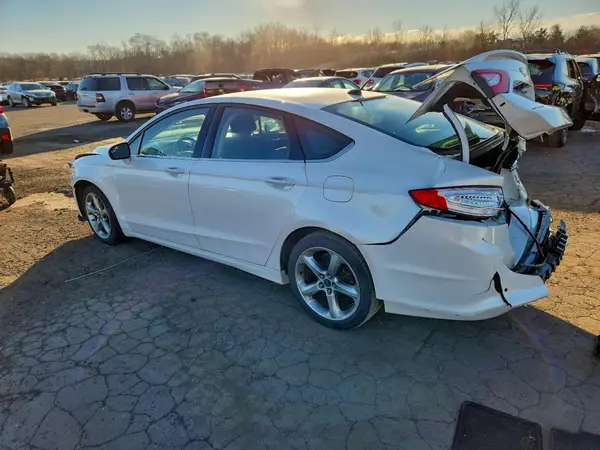 3FA6P0H71GR159763 2016 FORD FUSION - Image 2