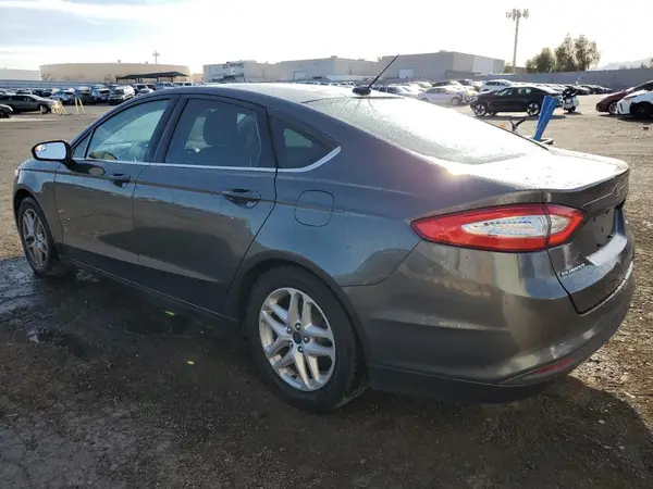 3FA6P0H71GR195615 2016 FORD FUSION - Image 2