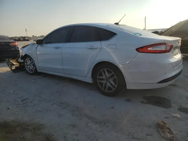 3FA6P0H71GR200117 2016 FORD FUSION - Image 2