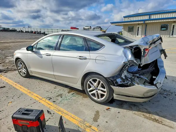 3FA6P0H71GR207830 2016 FORD FUSION - Image 2