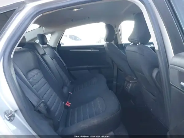 3FA6P0H71GR235059 2016 FORD FUSION - Image 8