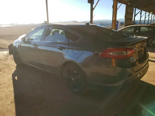 3FA6P0H71GR245722 2016 FORD FUSION - Image 2