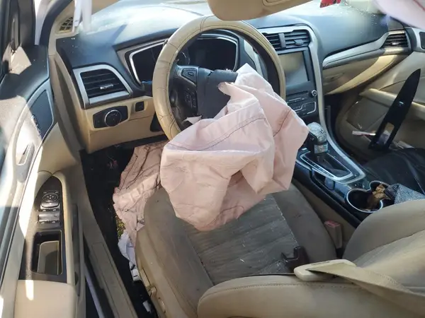 3FA6P0H71GR261743 2016 FORD FUSION - Image 8