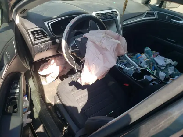 3FA6P0H71GR306051 2016 FORD FUSION - Image 8