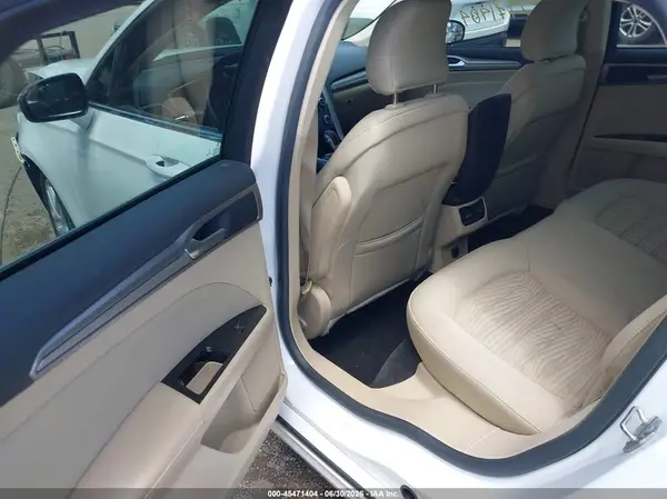 3FA6P0H71GR307751 2016 FORD FUSION - Image 8