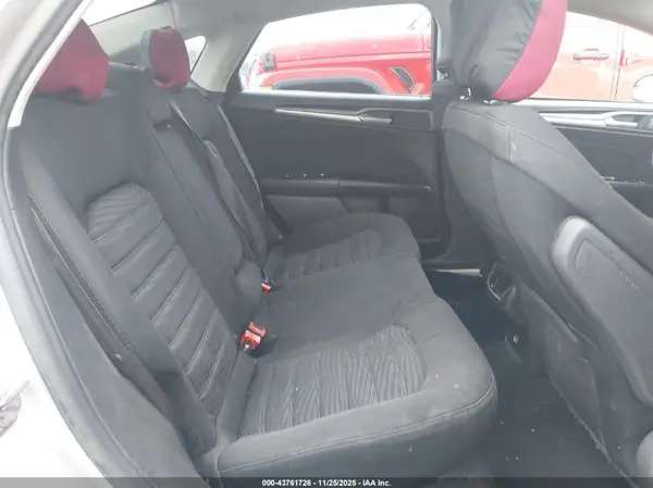 3FA6P0H71GR331371 2016 FORD FUSION - Image 8