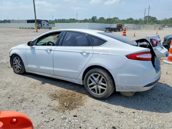 3FA6P0H71GR358635 2016 FORD FUSION - Image 2