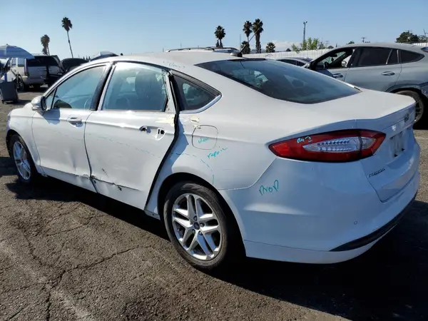 3FA6P0H71GR384359 2016 FORD FUSION - Image 2