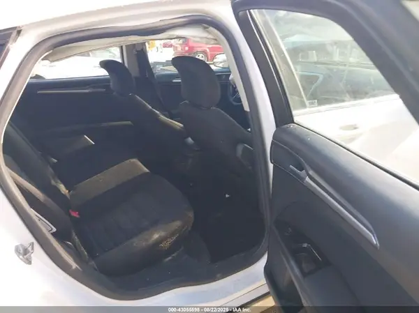 3FA6P0H71GR386905 2016 FORD FUSION - Image 8