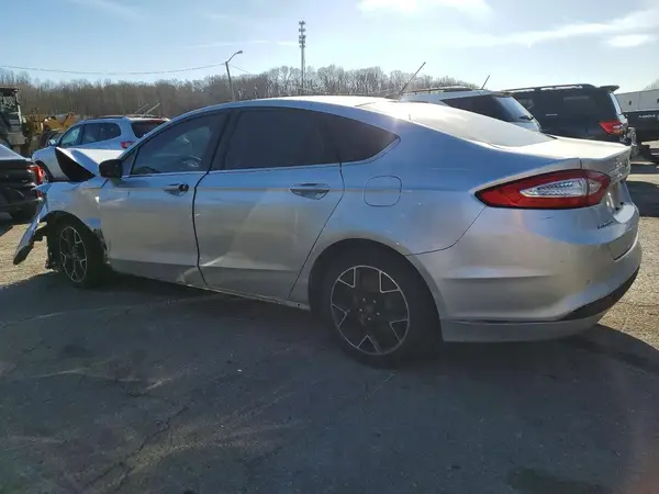 3FA6P0H71GR389755 2016 FORD FUSION - Image 2