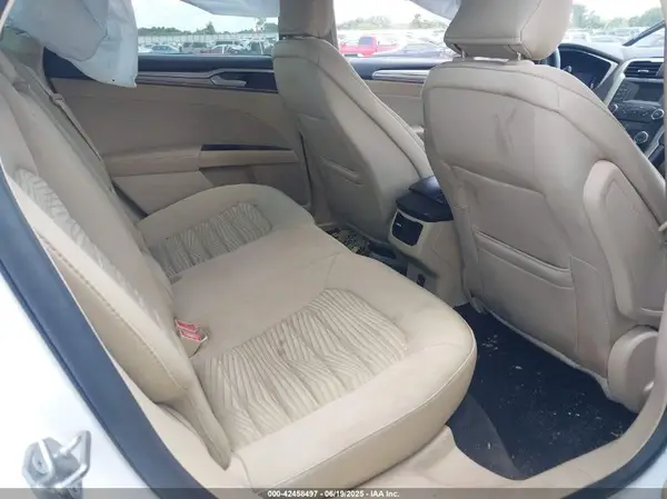 3FA6P0H71GR390596 2016 FORD FUSION - Image 8