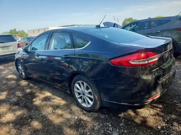 3FA6P0H71HR106241 2017 FORD FUSION - Image 2