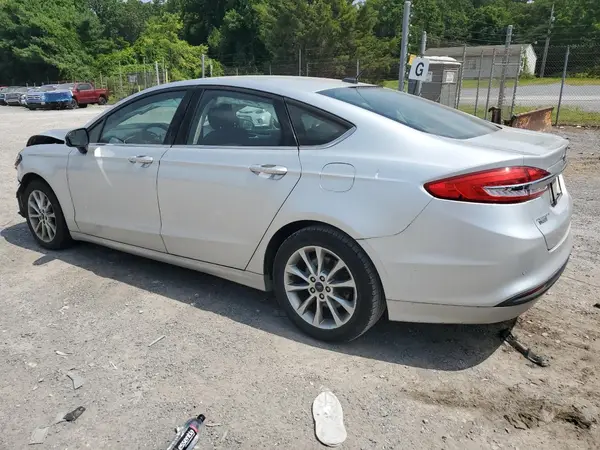 3FA6P0H71HR107017 2017 FORD FUSION - Image 2
