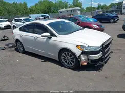 3FA6P0H71HR107194 2017 FORD FUSION