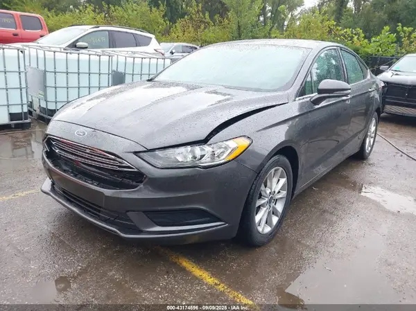 3FA6P0H71HR109186 2017 FORD FUSION - Image 2