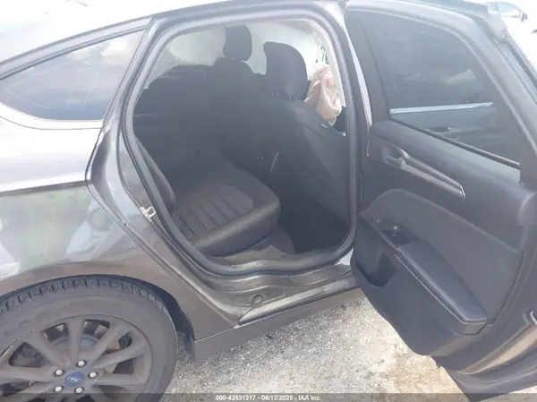3FA6P0H71HR111276 2017 FORD FUSION - Image 8