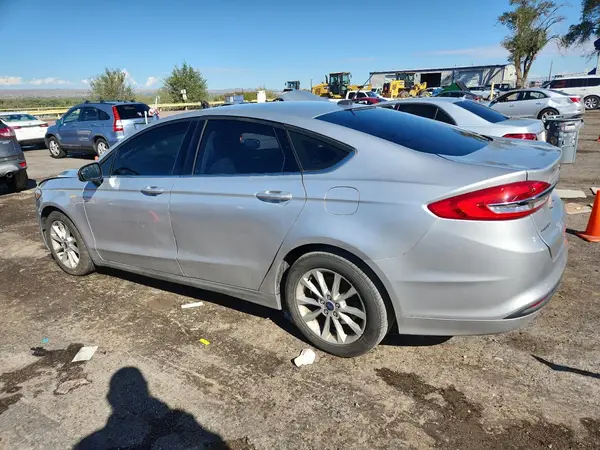 3FA6P0H71HR113402 2017 FORD FUSION - Image 2