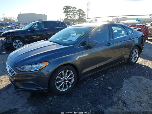 3FA6P0H71HR124996 2017 FORD FUSION - Image 2