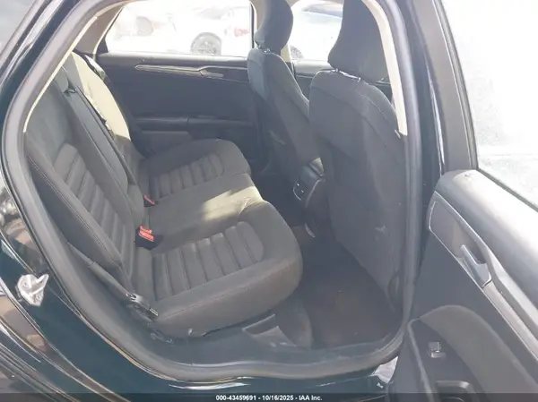 3FA6P0H71HR142205 2017 FORD FUSION - Image 8