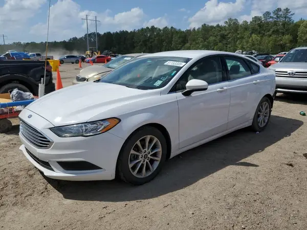 3FA6P0H71HR143421 2017 FORD FUSION - Image 1