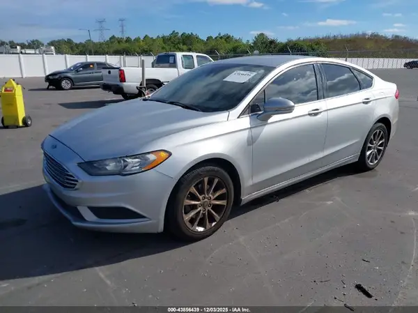 3FA6P0H71HR144861 2017 FORD FUSION - Image 2