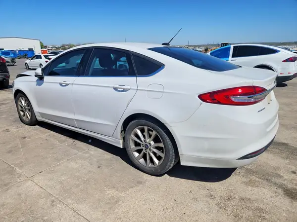 3FA6P0H71HR170859 2017 FORD FUSION - Image 2
