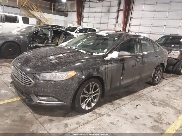 3FA6P0H71HR177441 2017 FORD FUSION - Image 2