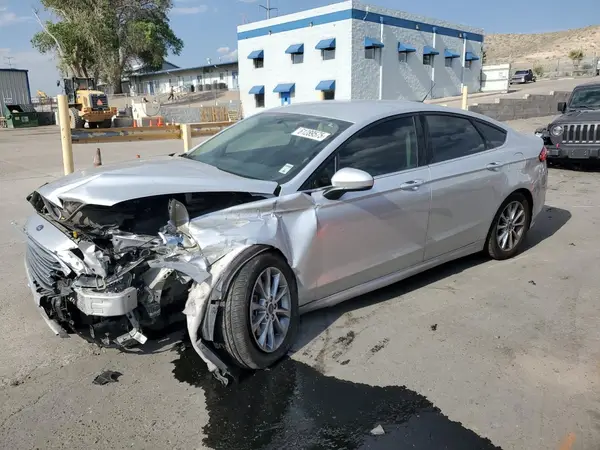 3FA6P0H71HR193543 2017 FORD FUSION - Image 1