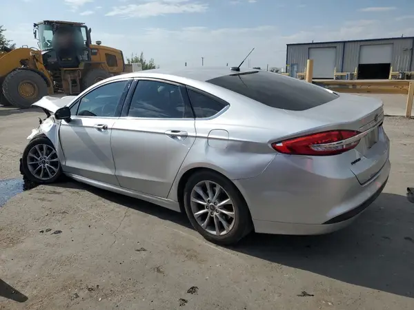 3FA6P0H71HR193543 2017 FORD FUSION - Image 2