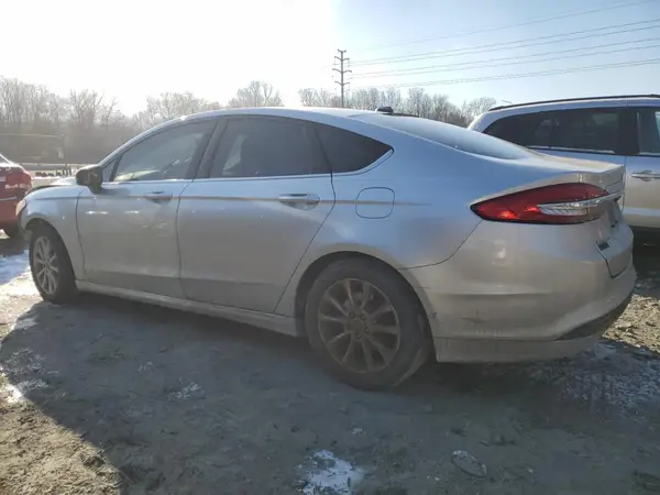 3FA6P0H71HR197656 2017 FORD FUSION - Image 2