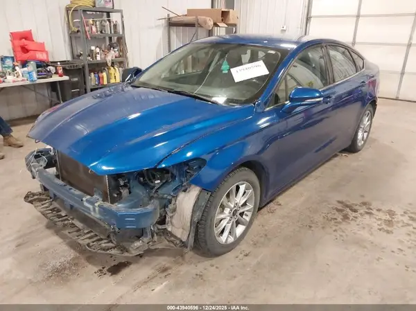 3FA6P0H71HR200958 2017 FORD FUSION - Image 2