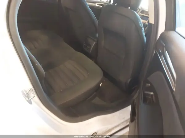 3FA6P0H71HR205559 2017 FORD FUSION - Image 8