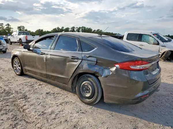 3FA6P0H71HR213015 2017 FORD FUSION - Image 2