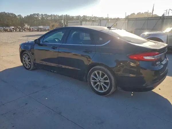 3FA6P0H71HR214438 2017 FORD FUSION - Image 2