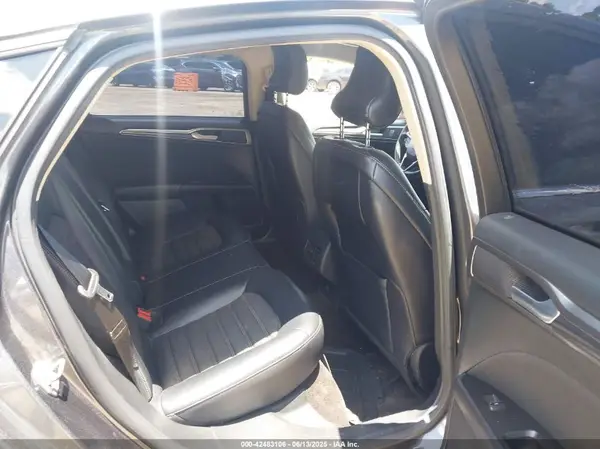 3FA6P0H71HR215363 2017 FORD FUSION - Image 8