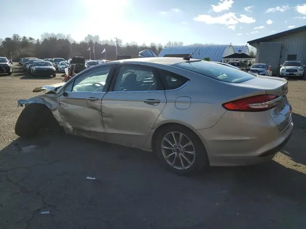 3FA6P0H71HR226069 2017 FORD FUSION - Image 2