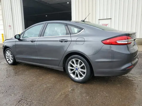 3FA6P0H71HR239310 2017 FORD FUSION - Image 2