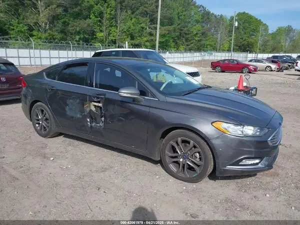 3FA6P0H71HR269665 2017 FORD FUSION - Image 1