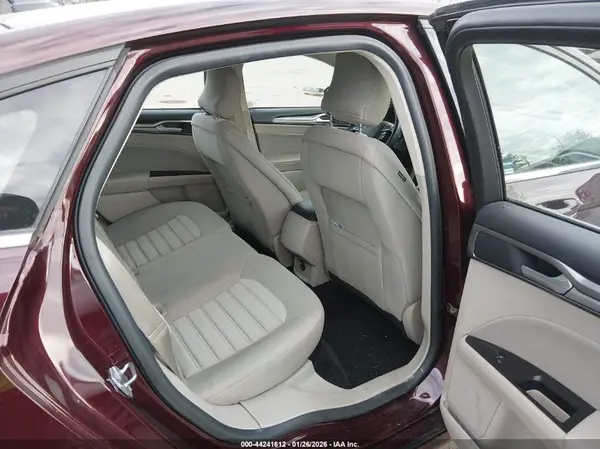 3FA6P0H71HR286496 2017 FORD FUSION - Image 8