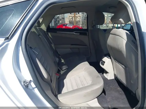3FA6P0H71HR322302 2017 FORD FUSION - Image 8