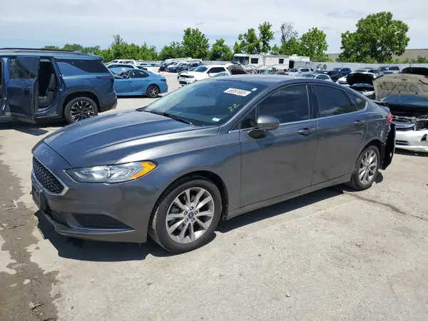 3FA6P0H71HR329282 2017 FORD FUSION - Image 1